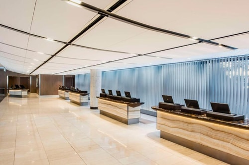 King Room Near Foresight Hospital and Health CHI 13 Luxury Bookings