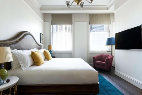 Queen Room Near Da Claudio NYC 2 Luxury Bookings