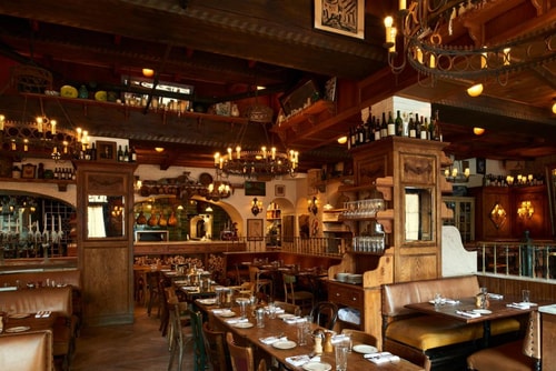 Queen Room Near Alberts Garden NYC 13 Luxury Bookings