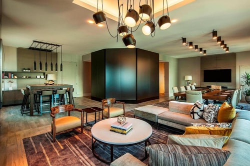 Traditional Double Guest room Near Pizza 42  NYC 5 Luxury Bookings