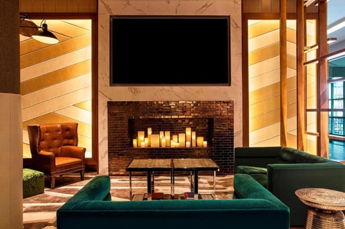 Traditional Double Guest room Near Pizza 42  NYC 9 Luxury Bookings