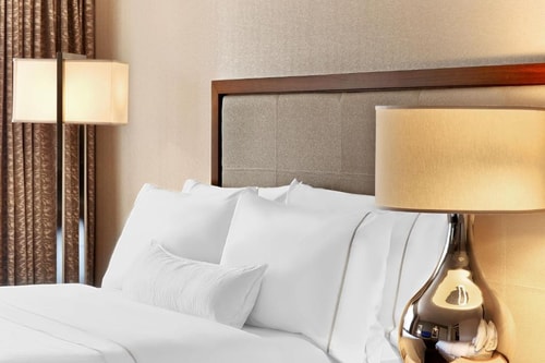 Traditional Double Guest room Near Pizza 42  NYC 1 Luxury Bookings