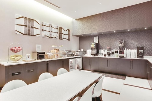 King Room Near Ichiran NYC 9 Luxury Bookings