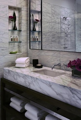 Essential King Room Near Oscar Wilde NYC 3 Luxury Bookings