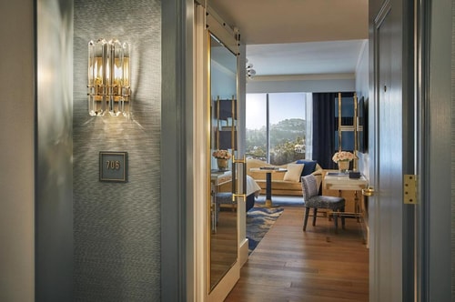King Room Near William S Hart Park Restrooms LA 1 Luxury Bookings
