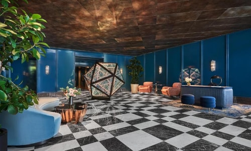 King Room Near William S Hart Park Restrooms LA 6 Luxury Bookings