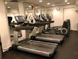 King Room Near Goudy William Square Park CHI 13 Luxury Bookings