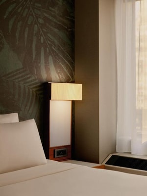 Standard King Room Near Liberty Park NYC 2 Luxury Bookings