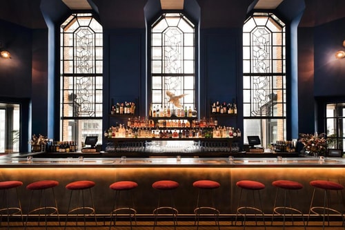 1 Queen Bedroom Near Evas Nails and Spa NYC 10 Luxury Bookings