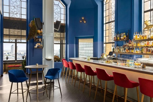 1 Queen Bedroom Near Evas Nails and Spa NYC 11 Luxury Bookings