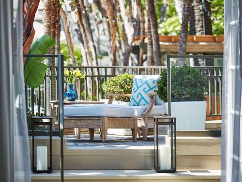 King Room Near Dogtown Coffee North LA 9 Luxury Bookings