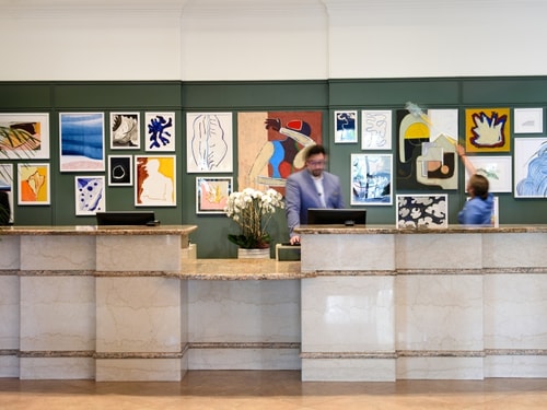 King Room Near Dogtown Coffee North LA 6 Luxury Bookings