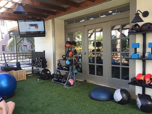 King Room Near Dogtown Coffee North LA 12 Luxury Bookings