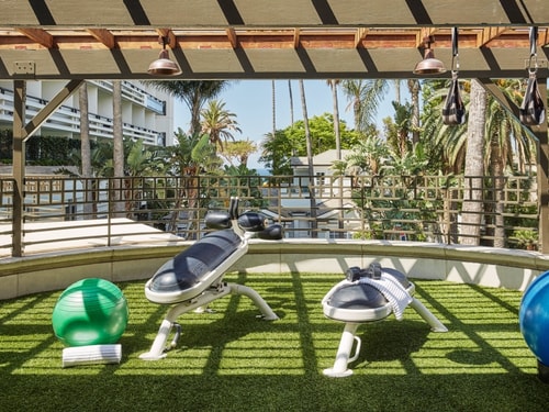 King Room Near Dogtown Coffee North LA 13 Luxury Bookings