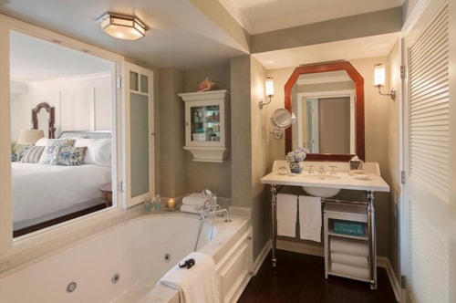 Superior King Room Near Santa Monca State Beach LA 4 Luxury Bookings