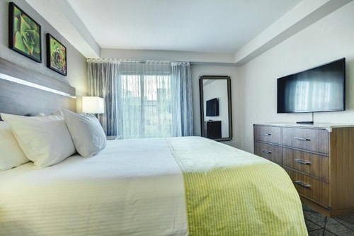 One Bedroom Suite Near Onyx Apartments LAS 2 Luxury Bookings