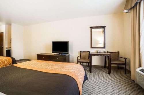 Queen Room Near Jiffy Lube LAS 2 Luxury Bookings