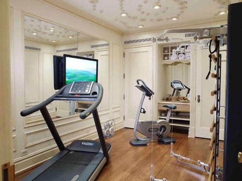 Plaza Room Near Fraunces Tavern NYC 14 Luxury Bookings