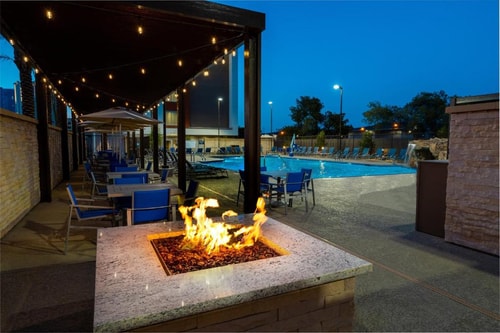 Queen Room Near Mgm International Aviation LAS 13 Luxury Bookings