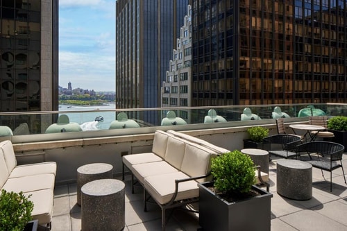 King Deluxe Near Industry Kitchen NYC 11 Luxury Bookings