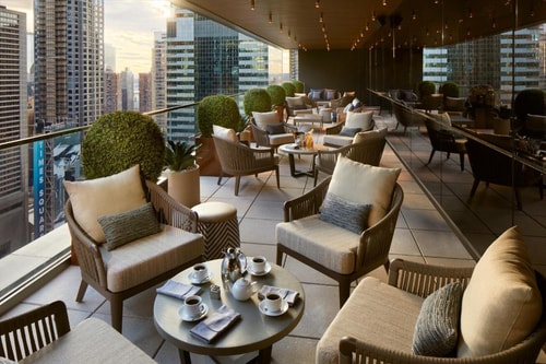 Standard King Room Near Kochi NYC 8 Luxury Bookings