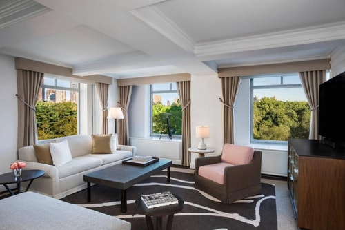 Suite Room Near Quality Meats NYC 4 Luxury Bookings