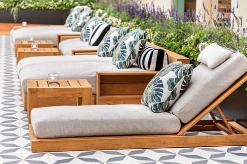 King Room Near Fireside Health Care Center LA 13 Luxury Bookings