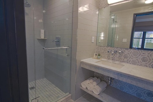 signature King Room Near Friedman’s At The Edison NYC 4 Luxury Bookings