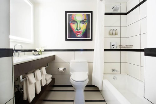 King Room Near Tanner Smith's NYC 5 Luxury Bookings