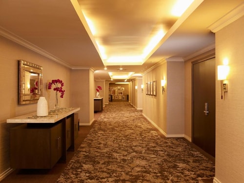 King Room Near Tanner Smith's NYC 6 Luxury Bookings