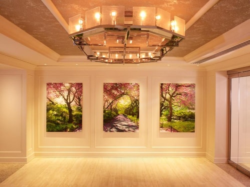 King Room Near Tanner Smith's NYC 7 Luxury Bookings