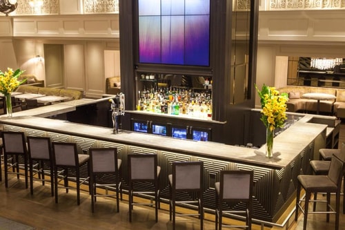 King Room Near Tanner Smith's NYC 10 Luxury Bookings
