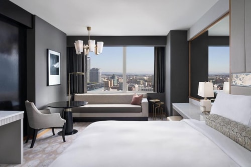 Deluxe King Room Near Grammy Museum LA 1 Luxury Bookings