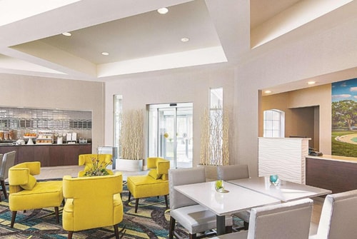 Double Room Near Bank Of America ORL 4 Luxury Bookings