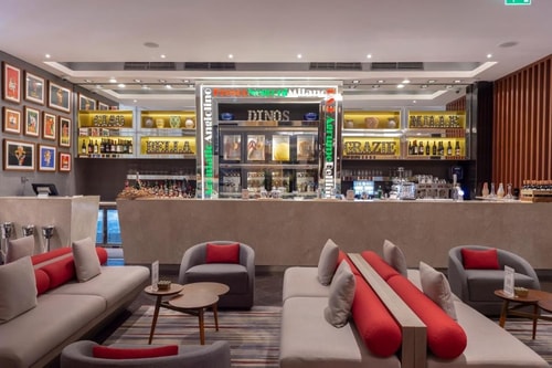 King Room Near Abu Dhabi Exhibition Centre 14 Luxury Bookings