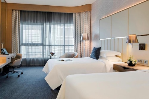 King Room Near Abu Dhabi Exhibition Centre 4 Luxury Bookings
