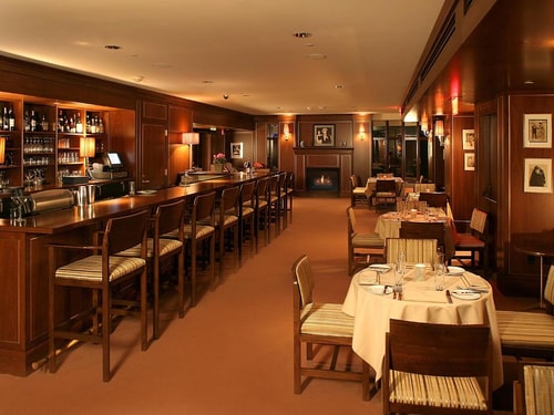 Studio Near William S Hart Dog Park LA 5 Luxury Bookings