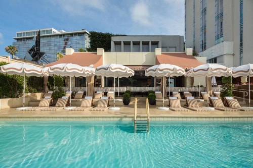 Studio Near William S Hart Dog Park LA 13 Luxury Bookings