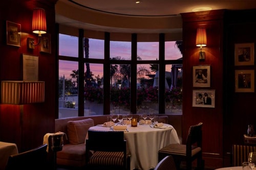 Studio Near William S Hart Dog Park LA 9 Luxury Bookings