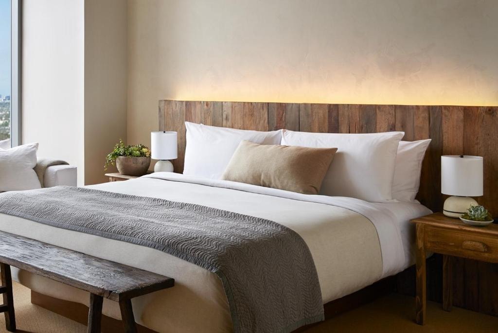 King Room Near Kith West Hollywood LA Luxury Bookings