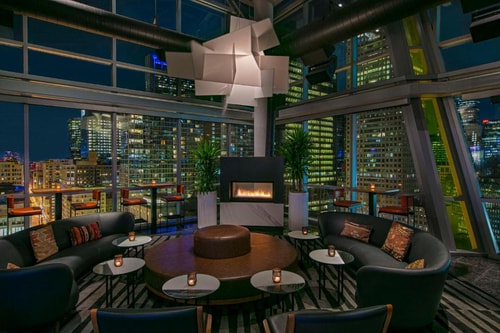 King Room Near Harold Washington College CHI 4 Luxury Bookings