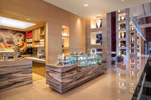 Two Bedroom Suite Near Abu Dabi Exhibition Centre 19 Luxury Bookings