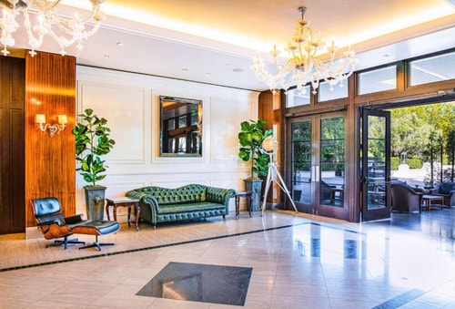 Deluxe King Room Near Bh Fashion Company LA 4 Luxury Bookings