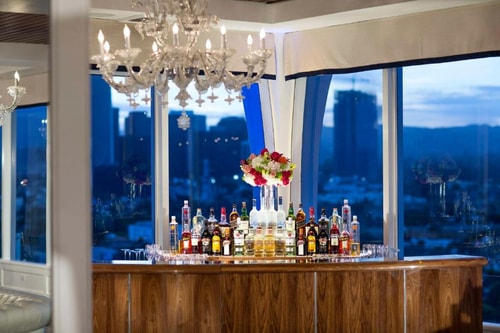 Deluxe King Room Near Bh Fashion Company LA 10 Luxury Bookings