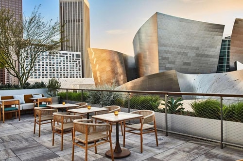 Deluxe King Room Near Walt Disney Concert Hall LA 11 Luxury Bookings