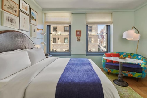 Standard Study King  Near Saint Vincent Court LA 2 Luxury Bookings