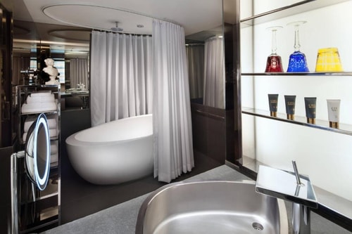 Superior Room Near Premier Roofing Company LA 2 Luxury Bookings
