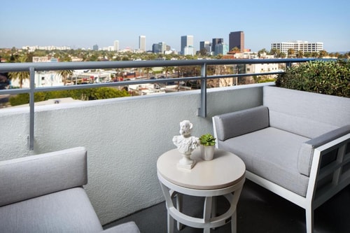 Superior Room Near Premier Roofing Company LA 8 Luxury Bookings