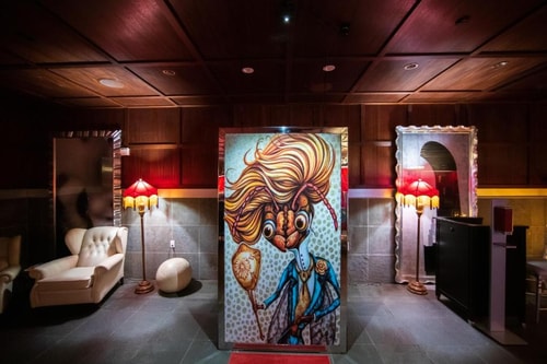 Superior Room Near Premier Roofing Company LA 6 Luxury Bookings