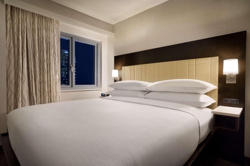 King Studio Suite Near Krispy Kreme NYC 1 Luxury Bookings